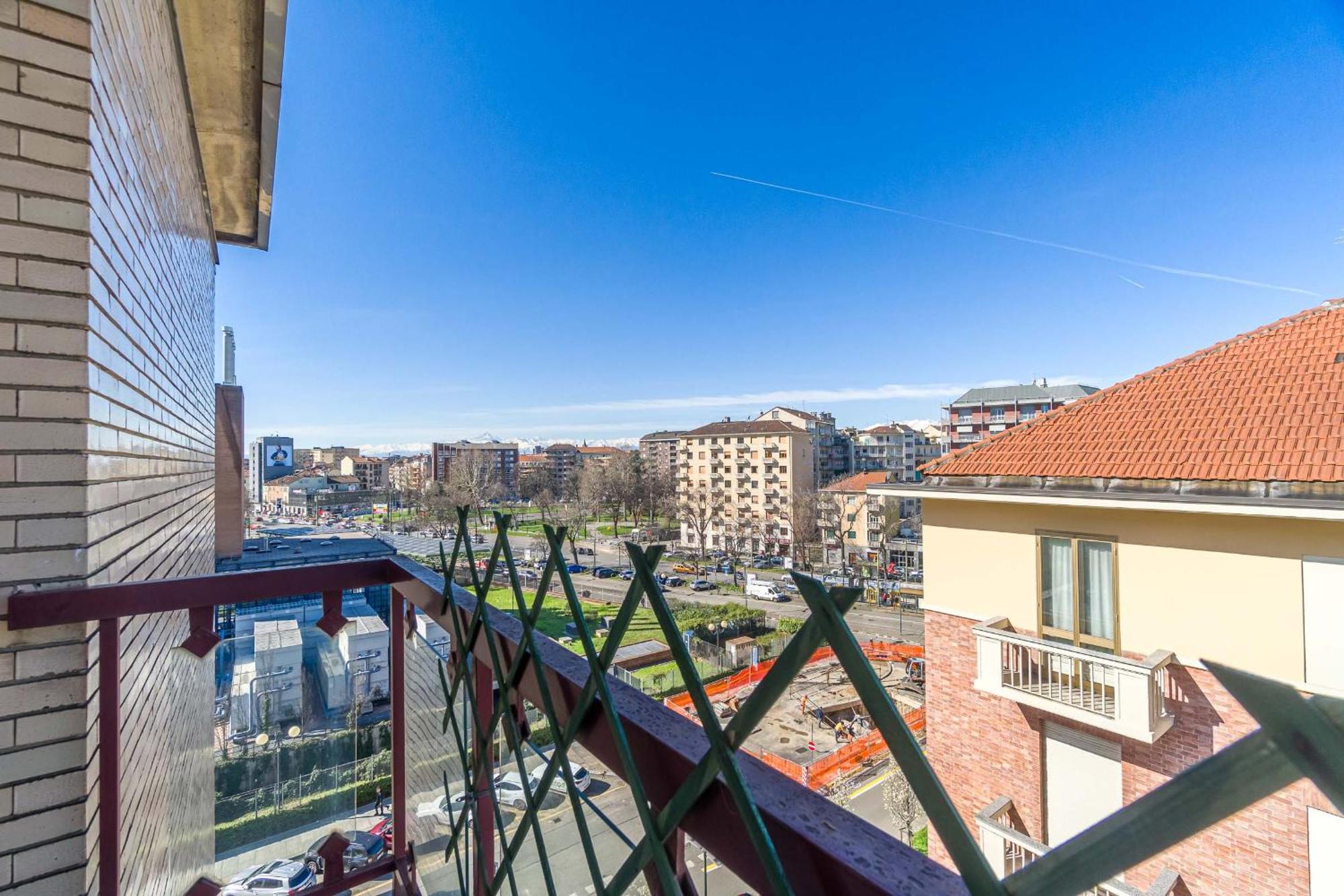 Palazzo Di Giustizia Bright Apartment Турин Екстер'єр фото